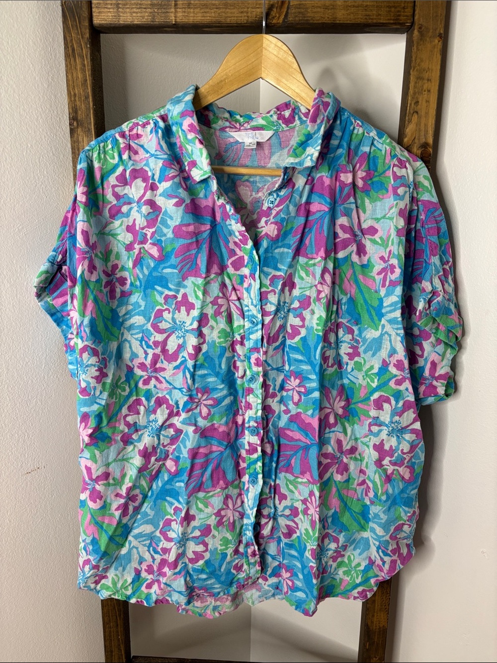 Time and Tru Tropical Floral Button Front Shirt XL